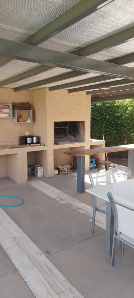 CASA EN VENTA BARRIO PRIVADO- APTA PARA CREDITO HIPOTECARIO