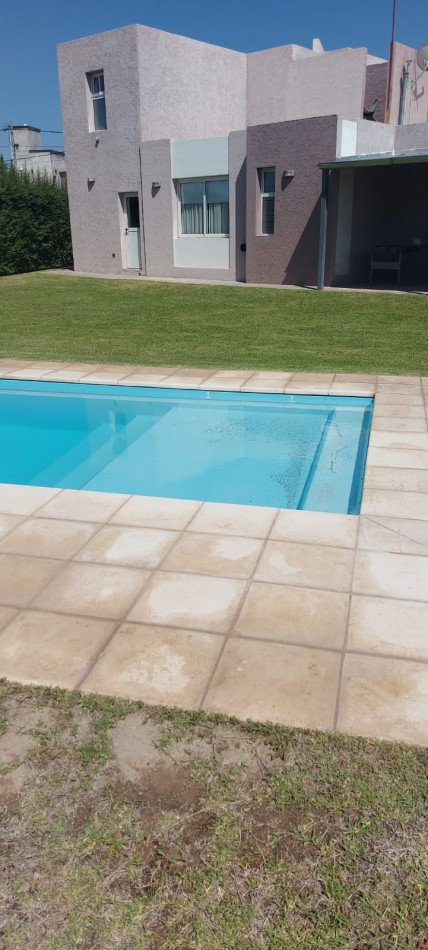 CASA EN VENTA BARRIO PRIVADO- APTA PARA CREDITO HIPOTECARIO