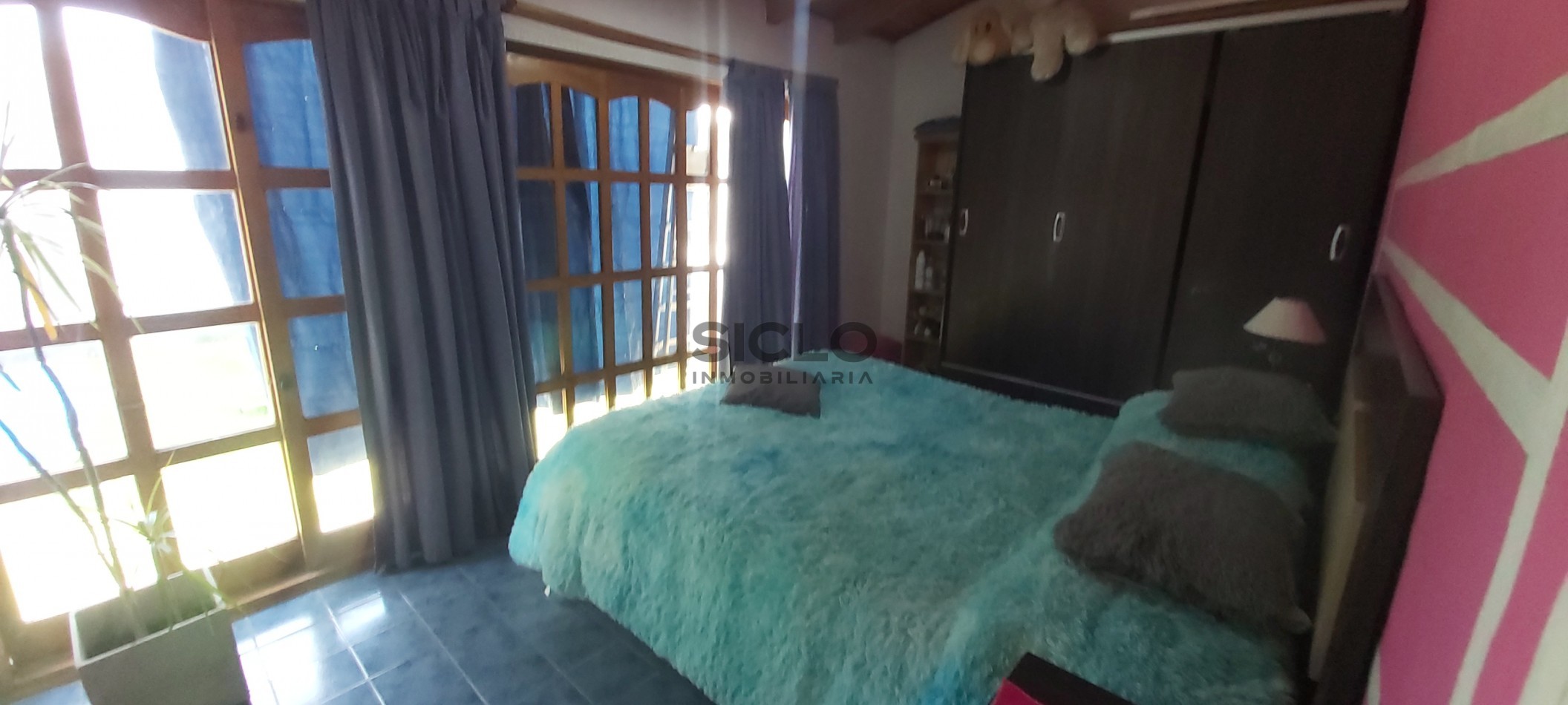 Casa familiar con ampliaciones y departamento en planta alta - Barrio Alberdi, San Rafael