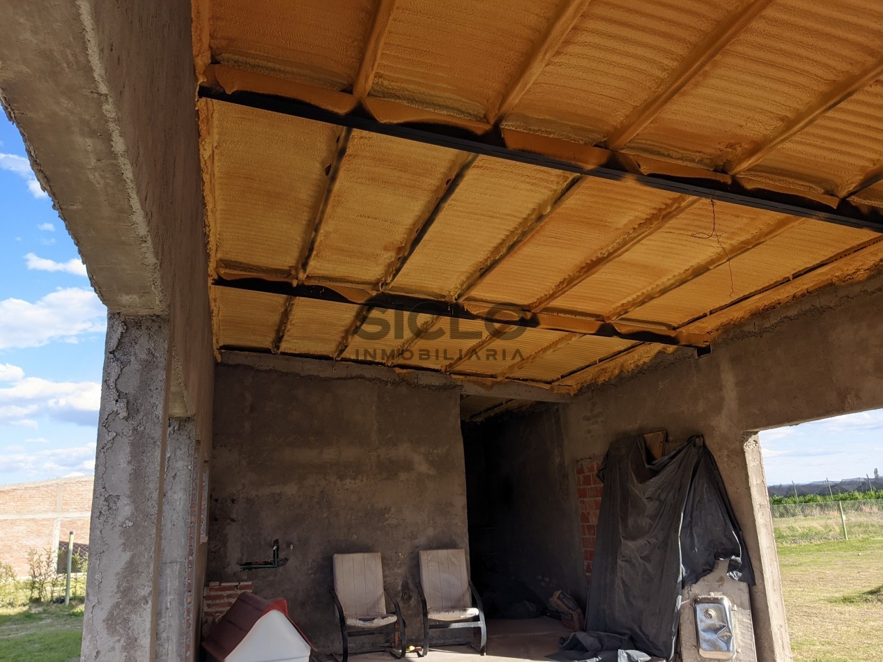 CASA A TERMINAR EN RAMA CAIDA, SAN RAFAEL MENDOZA,  IDEAL PROYECTO TURISTICOS 