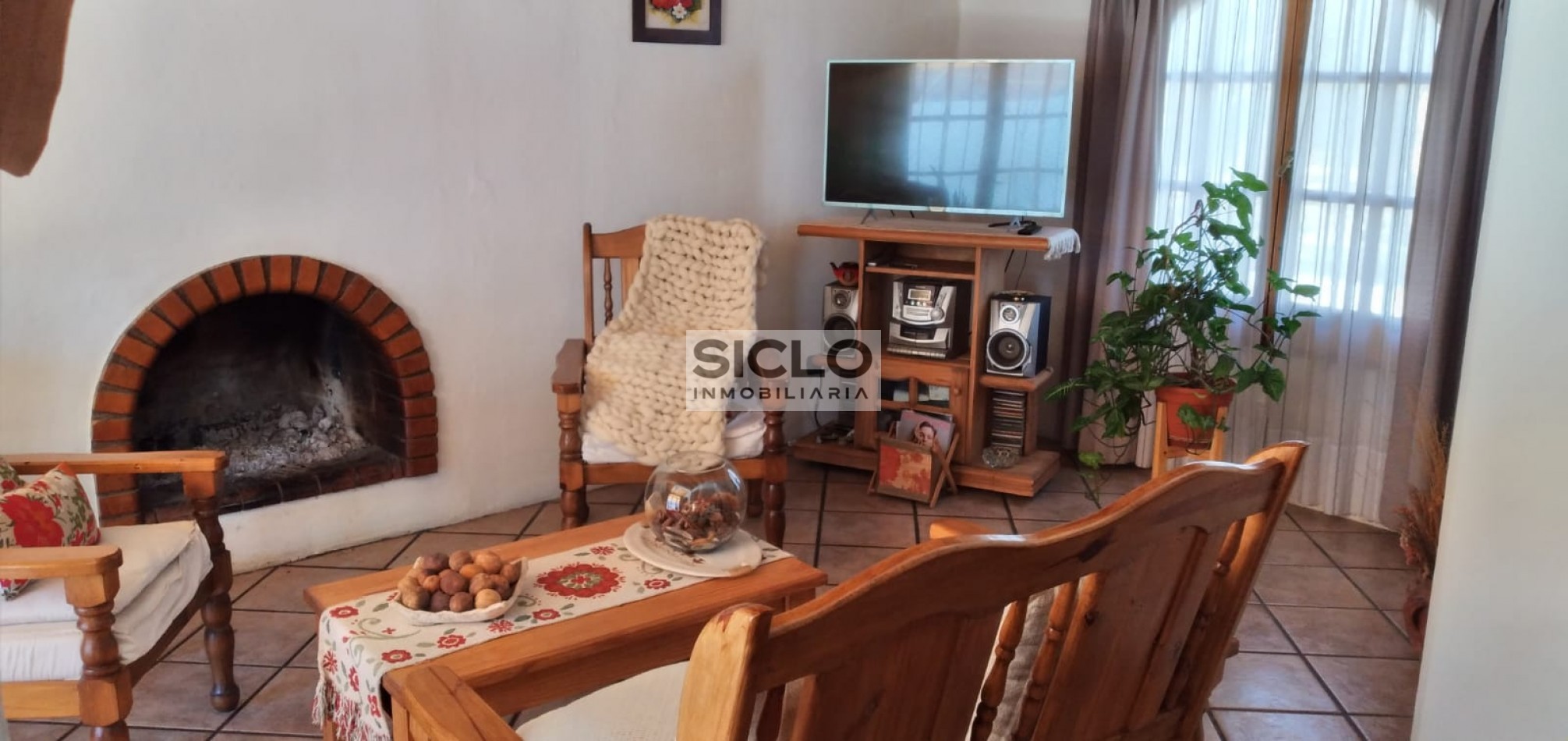 SE VENDA HERMOSA CASA EN EL BARRIO SAN RAFAEL- SAN RAFAEL MENDOZA