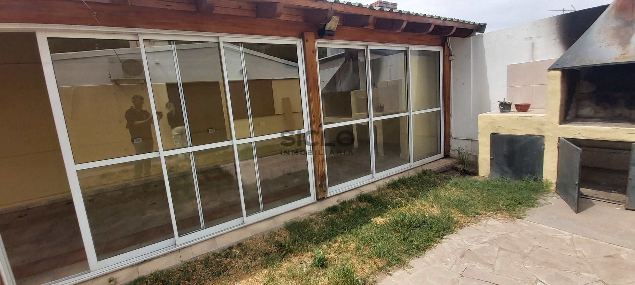 CASA UBICADA EN EL BARRIO UNIMEV  APTA PARA CREDITO HIPOTECARIO