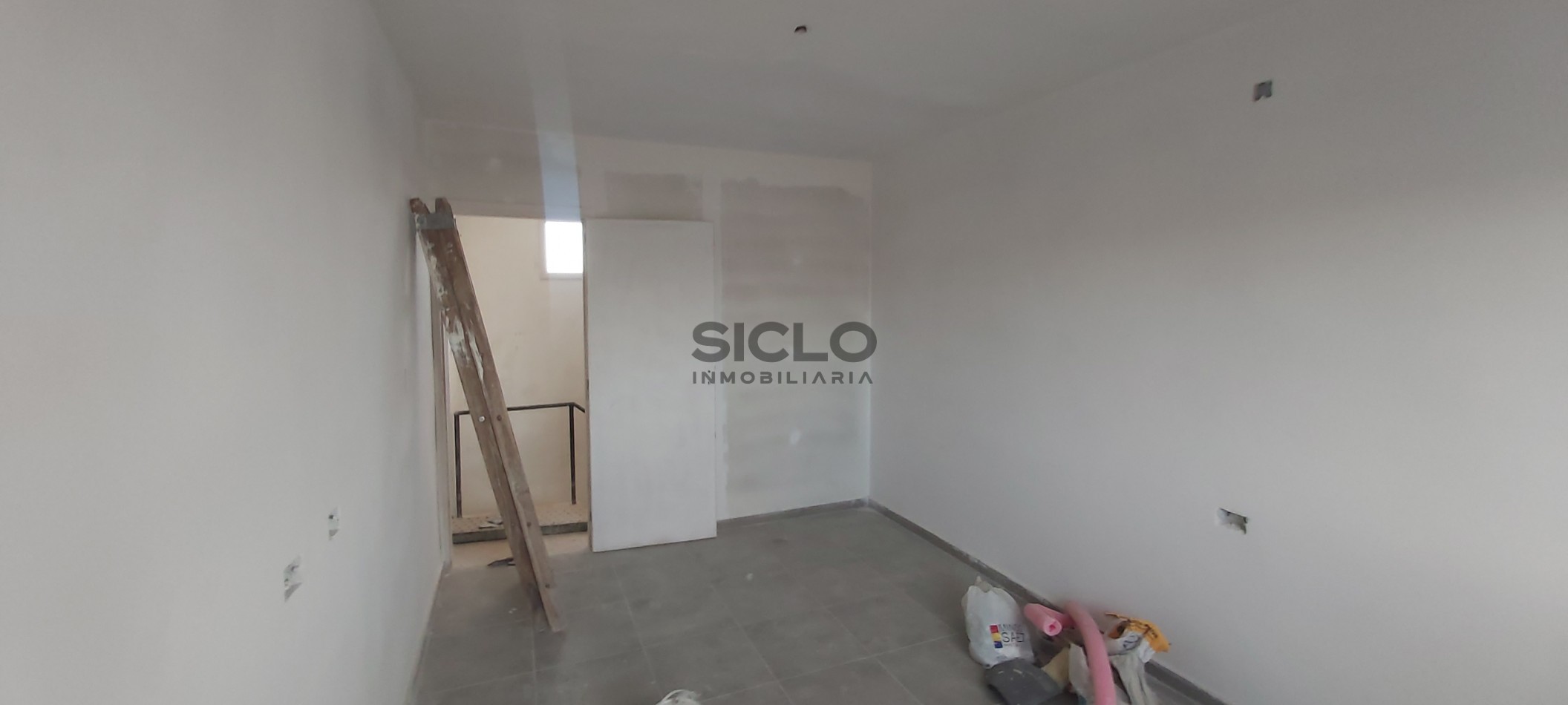 Tu Nuevo Comienzo Empieza Aqui: Estrena Casa en Barrio Alberdi, San Rafael