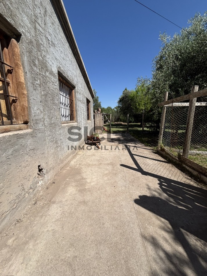 EXCELENTE PROPIEDAD EN RAMA CON DOS CASAS 