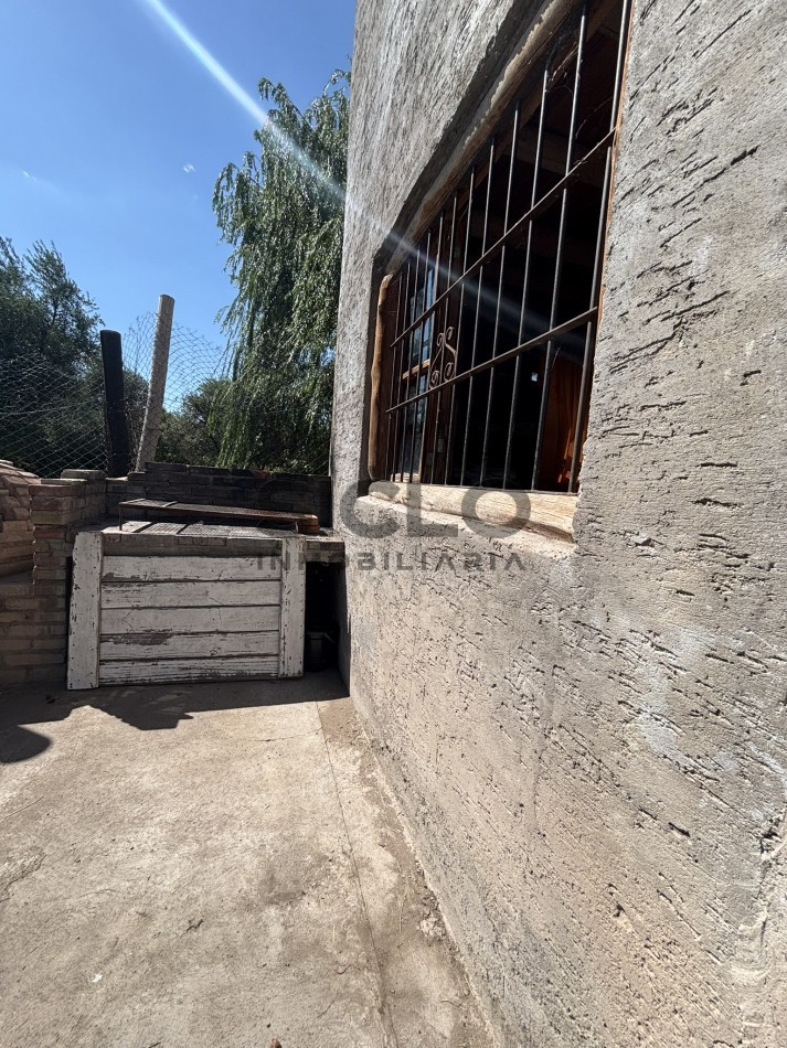 EXCELENTE PROPIEDAD EN RAMA CON DOS CASAS 