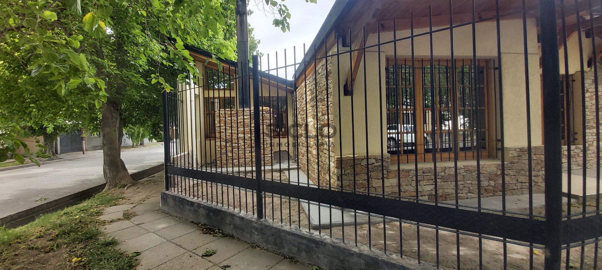 CASA UBICADA EN EL BARRIO UNIMEV  APTA PARA CREDITO HIPOTECARIO