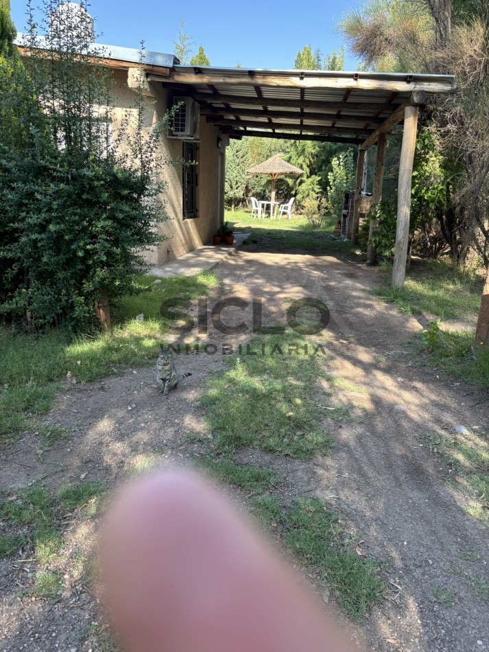 EXCELENTE PROPIEDAD EN RAMA CON DOS CASAS 