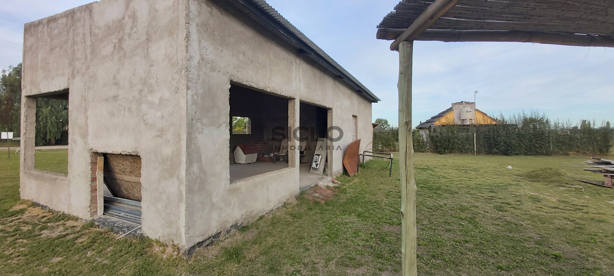 CASA A TERMINAR EN RAMA CAIDA, SAN RAFAEL MENDOZA,  IDEAL PROYECTO TURISTICOS 