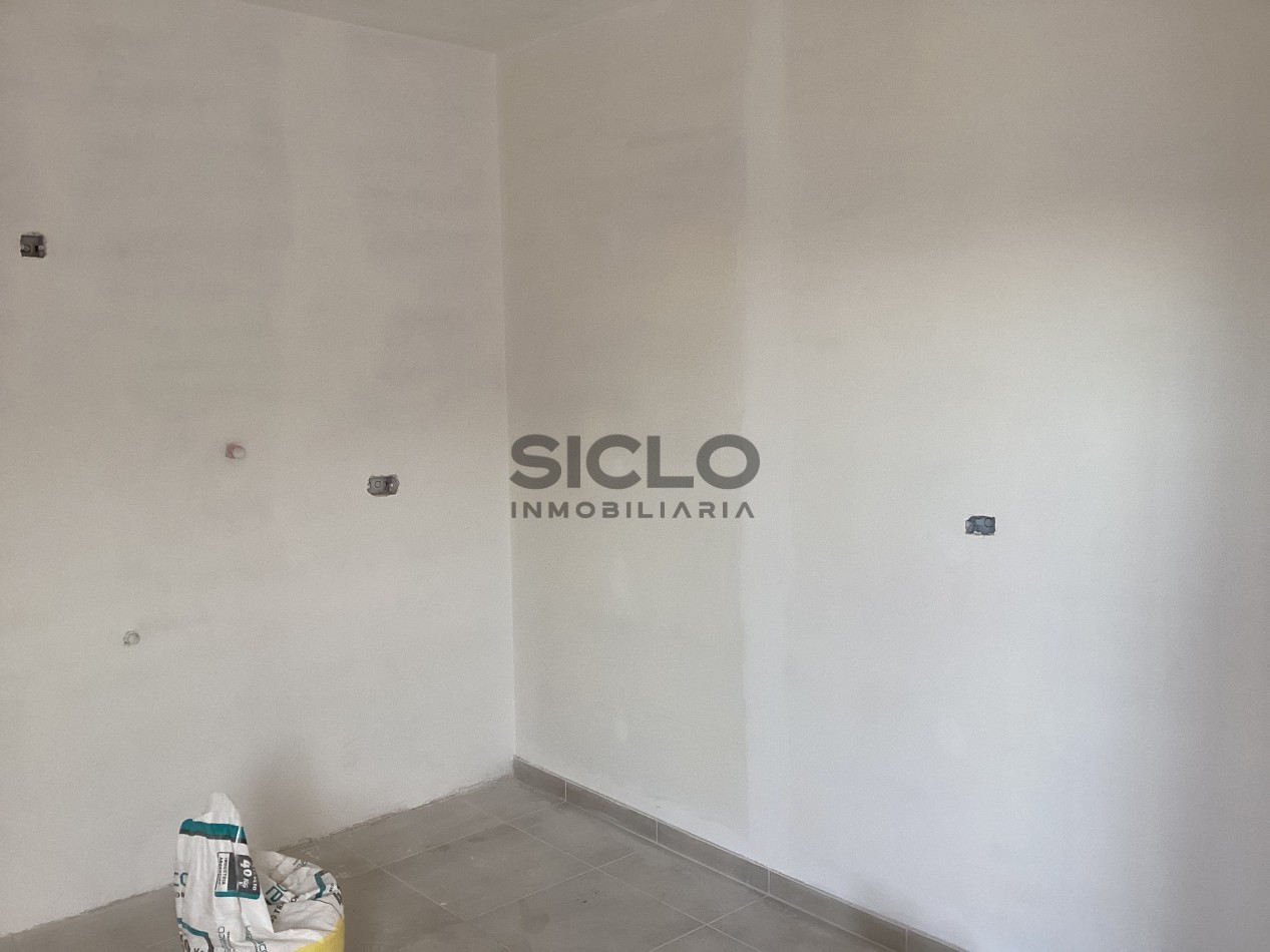 Tu Nuevo Comienzo Empieza Aqui: Estrena Casa en Barrio Alberdi, San Rafael