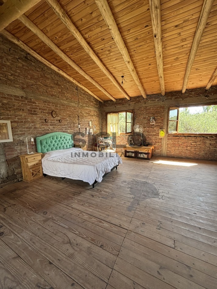 EXCELENTE PROPIEDAD EN RAMA CON DOS CASAS 