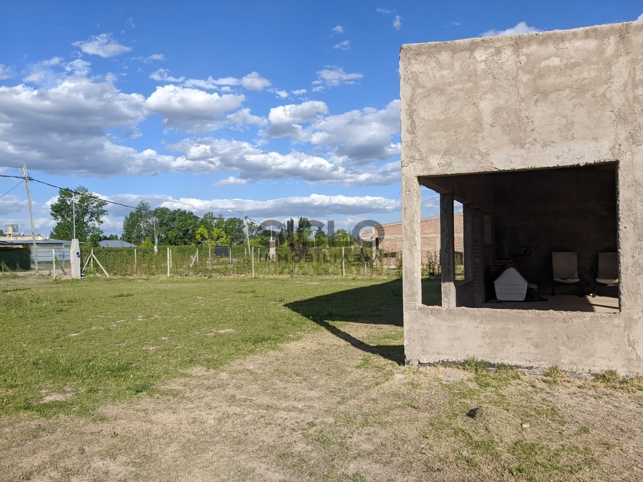 CASA A TERMINAR EN RAMA CAIDA, SAN RAFAEL MENDOZA,  IDEAL PROYECTO TURISTICOS 