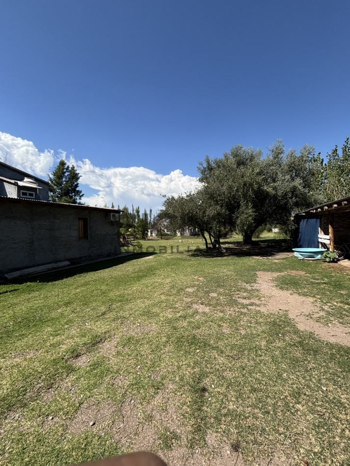 EXCELENTE PROPIEDAD EN RAMA CON DOS CASAS 