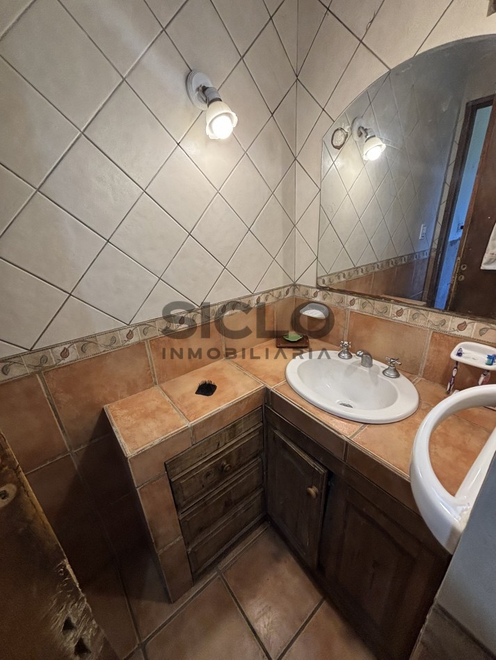 EXCELENTE PROPIEDAD EN RAMA CON DOS CASAS 