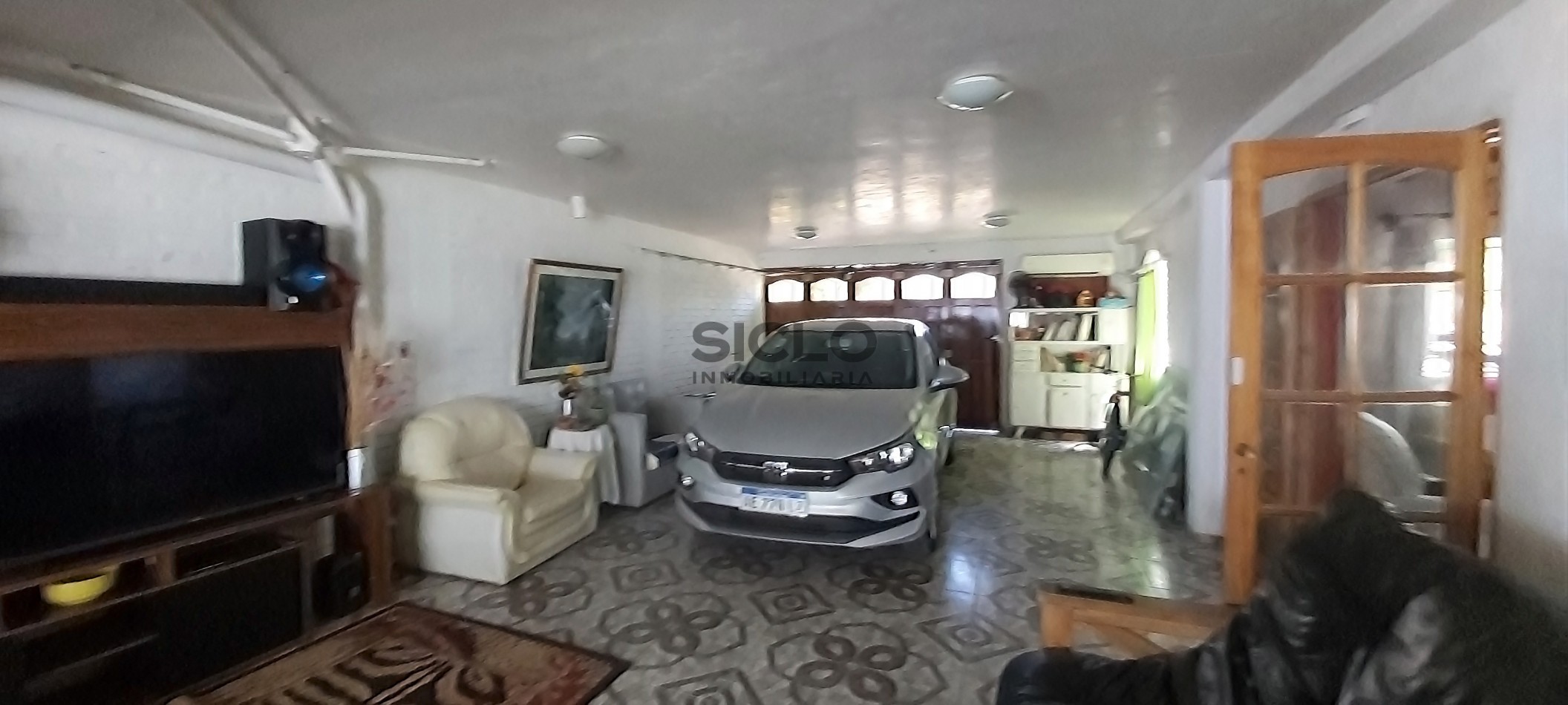 Casa familiar con ampliaciones y departamento en planta alta - Barrio Alberdi, San Rafael