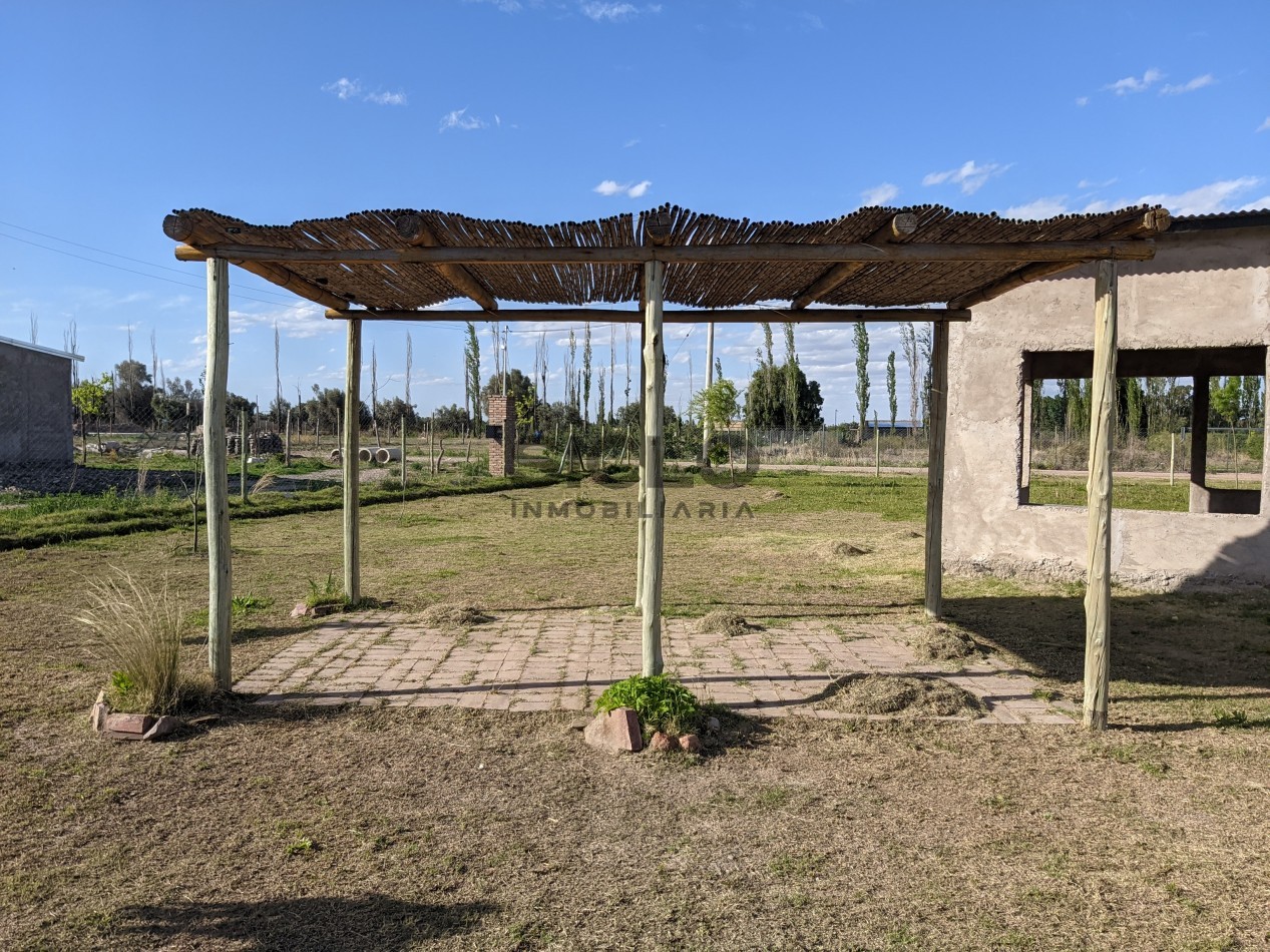 CASA A TERMINAR EN RAMA CAIDA, SAN RAFAEL MENDOZA,  IDEAL PROYECTO TURISTICOS 