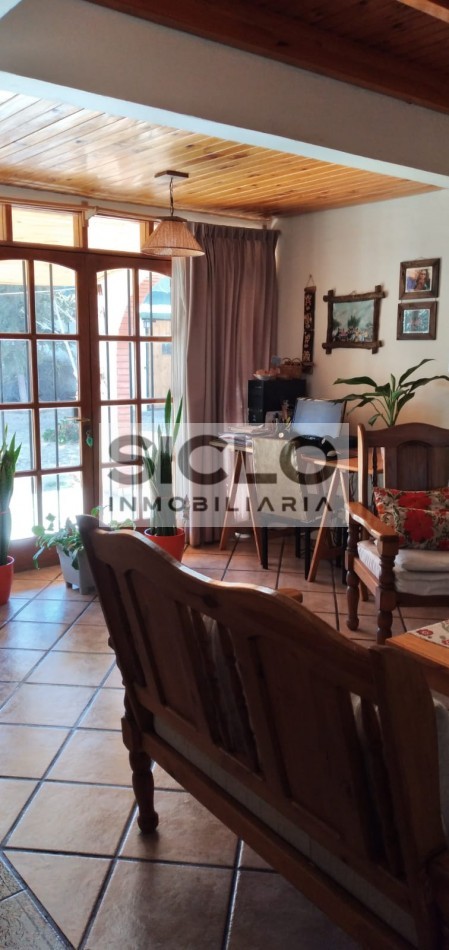 SE VENDA HERMOSA CASA EN EL BARRIO SAN RAFAEL- SAN RAFAEL MENDOZA