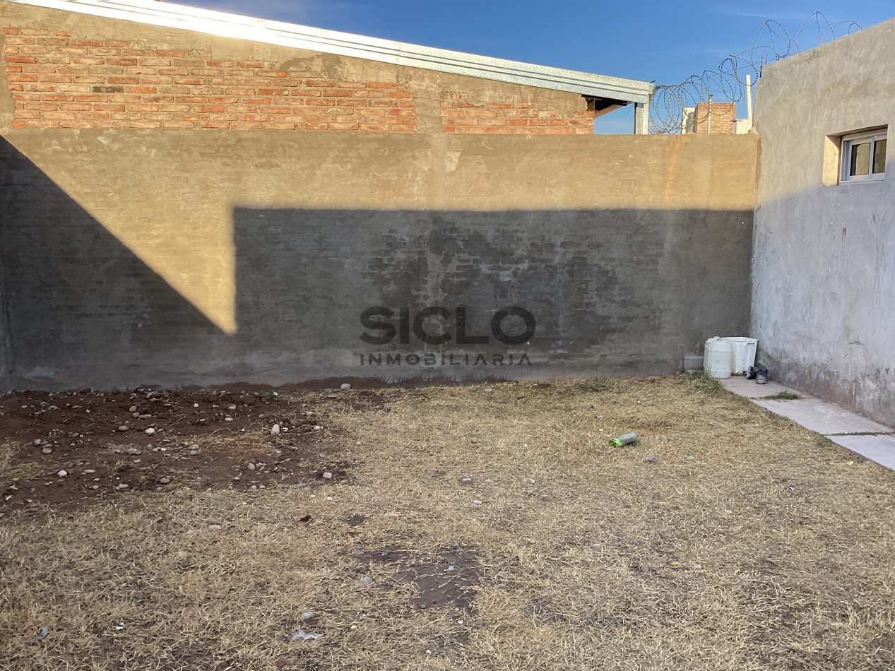 Tu Nuevo Comienzo Empieza Aqui: Estrena Casa en Barrio Alberdi, San Rafael