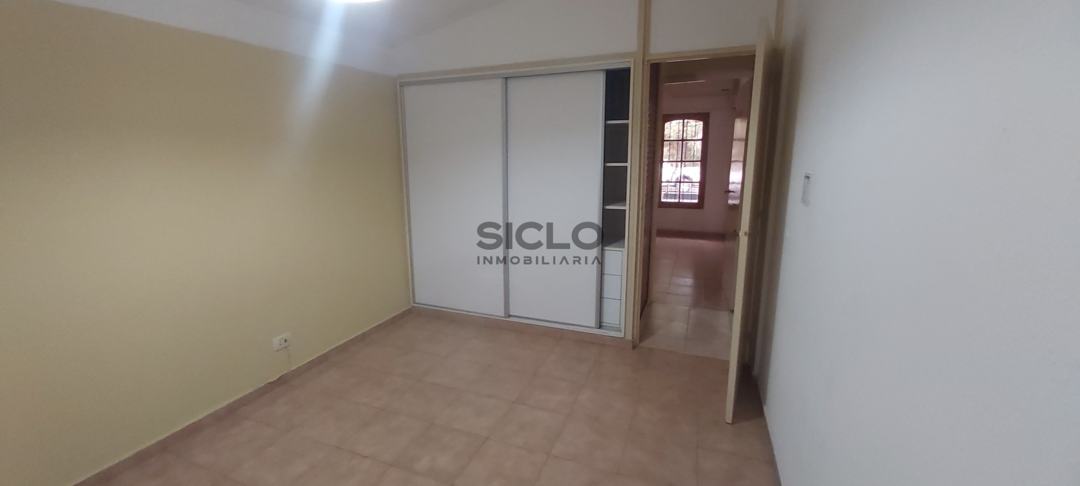 CASA UBICADA EN EL BARRIO UNIMEV  APTA PARA CREDITO HIPOTECARIO