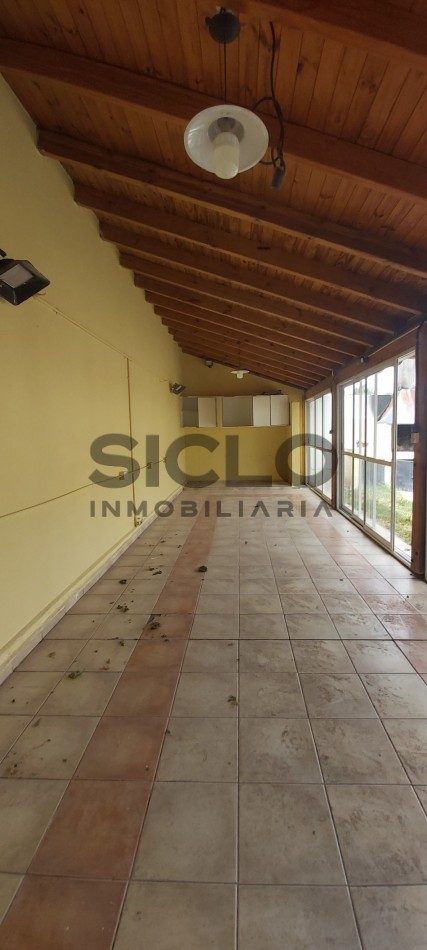 CASA UBICADA EN EL BARRIO UNIMEV  APTA PARA CREDITO HIPOTECARIO