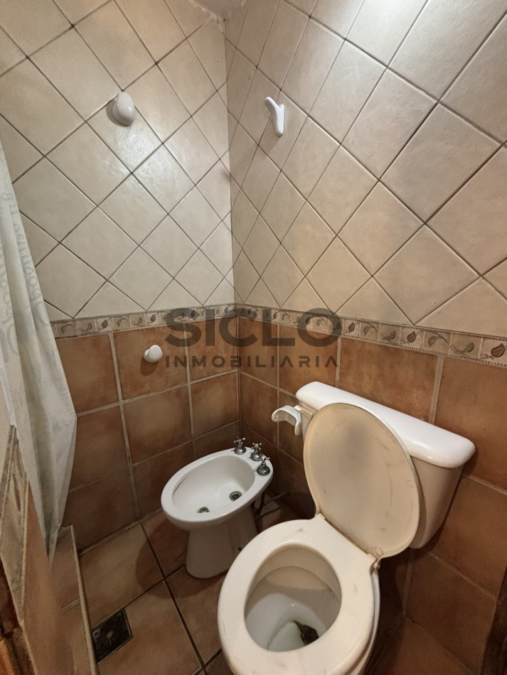 EXCELENTE PROPIEDAD EN RAMA CON DOS CASAS 