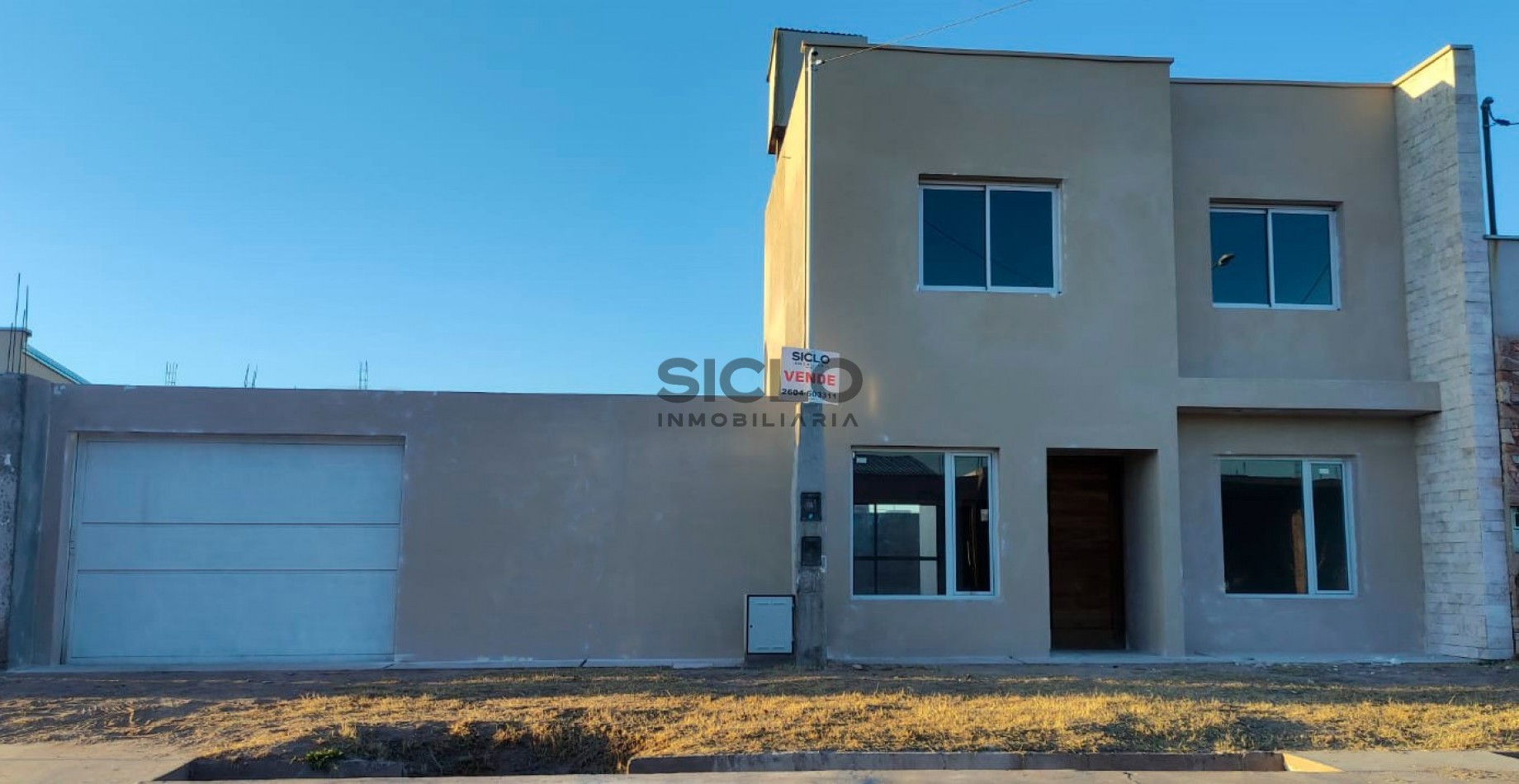 Casa a Estrenar, en Barrio Alberdi, San Rafael