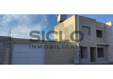 Tu Nuevo Comienzo Empieza Aqui: Estrena Casa en Barrio Alberdi, San Rafael