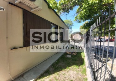 VENDO CASA EN BARRIO UNIMEV , EXCELENTE OPORTUNIDAD DE INVERSION 